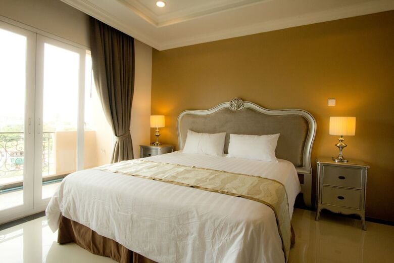 Hotel Lk Grand Living Place