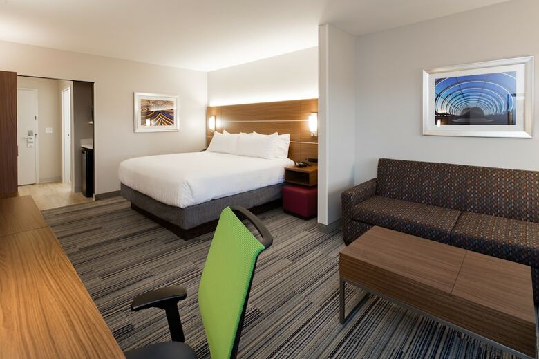 Hotel Holiday Inn Express & Suites East Peoria - Riverfront