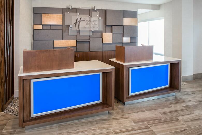 Hotel Holiday Inn Express & Suites East Peoria - Riverfront