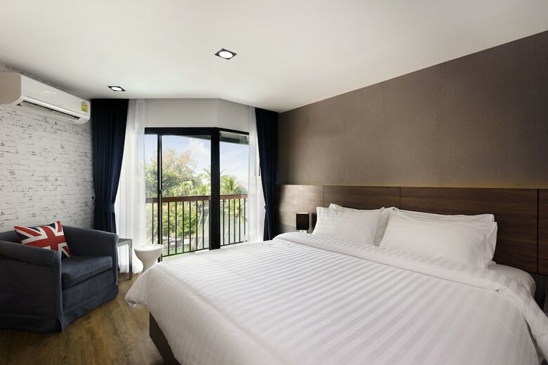 Hotel The Loft Seaside Sriracha
