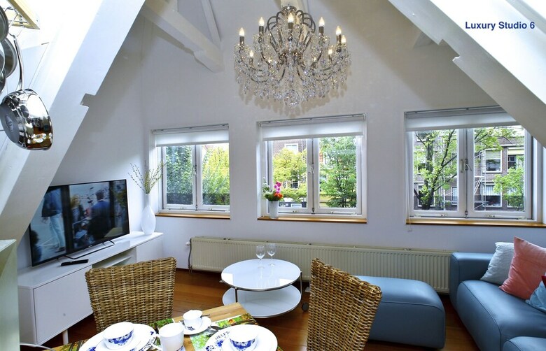 Luxury Apartments Delft - Royal Delft Blue