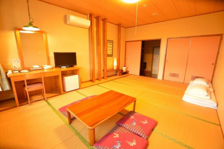 Hotel Aiai Farm