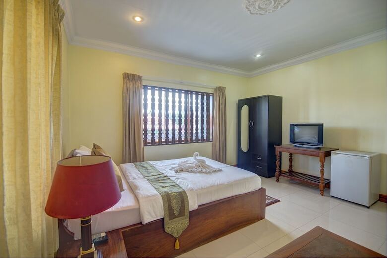 Hotel Dv Angkor Villa