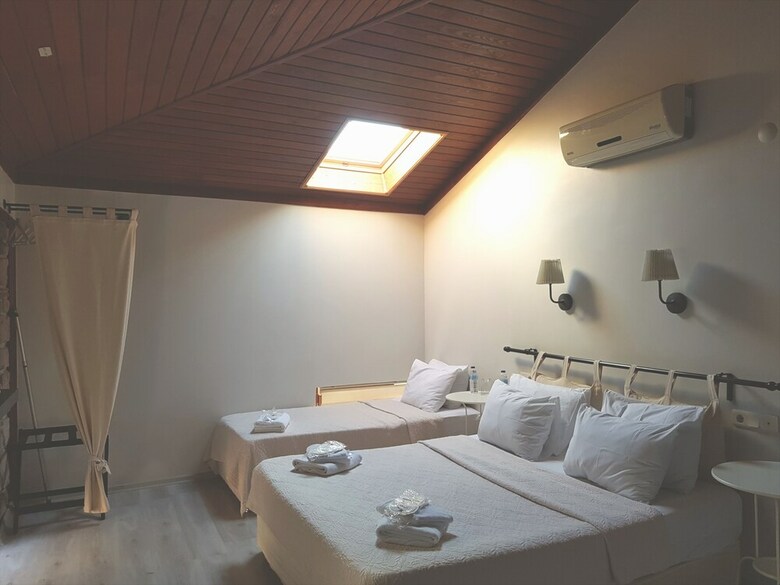 S?zmahan Hotel