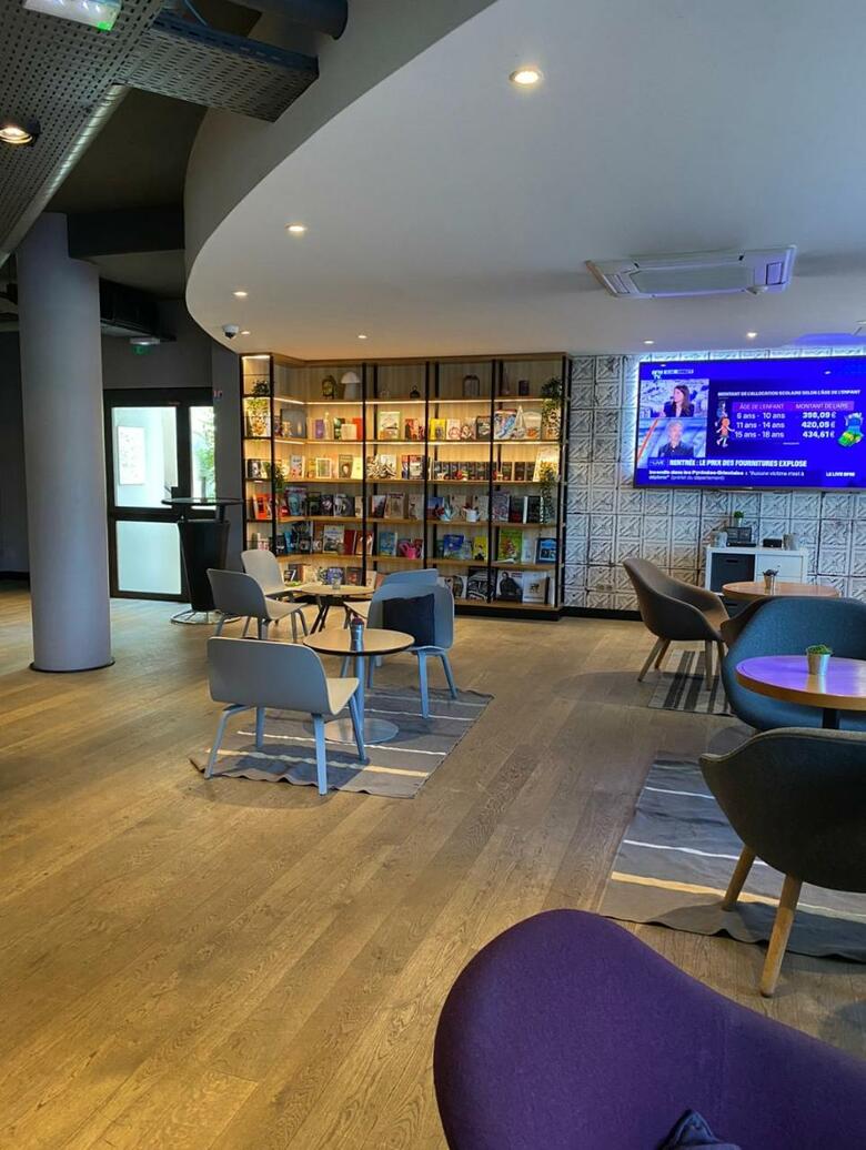 Hotel Kyriad Le Blanc Mesnil