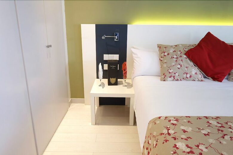Hotel Magno Suites