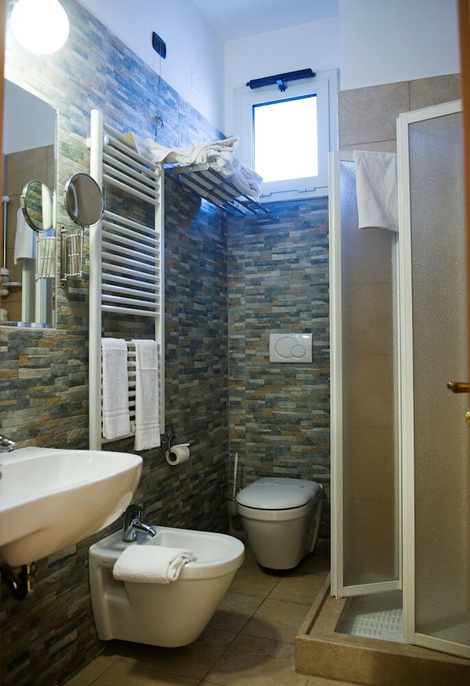 Hotel Accord Le Rose