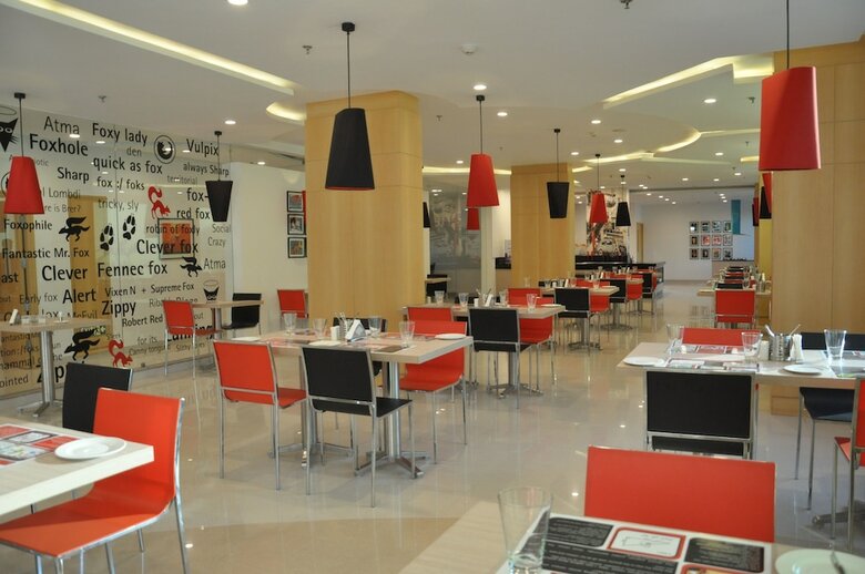 Red Fox Hotel Chandigarh