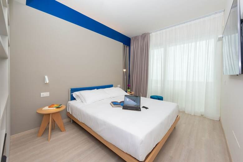 L'alba Hotel