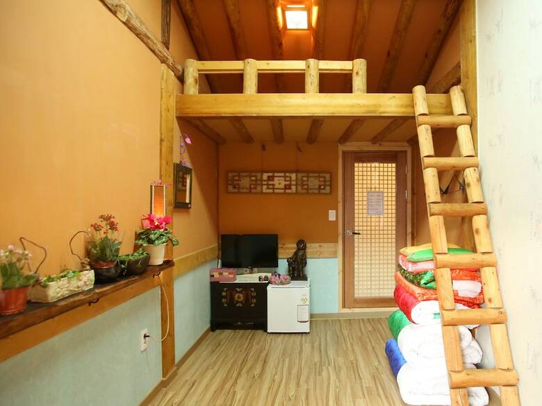 Hotel Kang Ryung Jeon