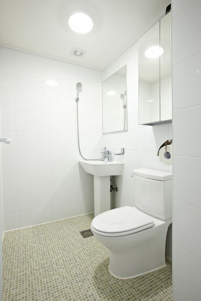 Hostal Kstar Stay Residence Hoehyun - Hostel
