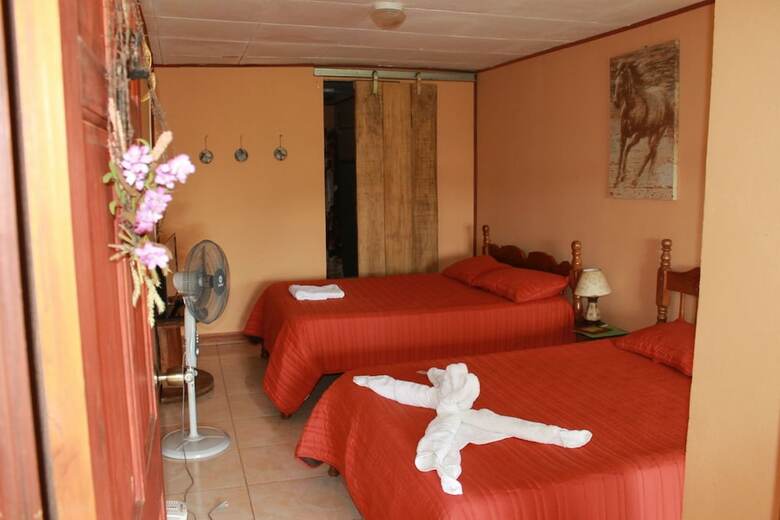 Hotel Establo Arenal Lodge