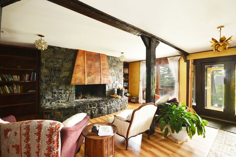 Posada Lotus Mountain Retreat
