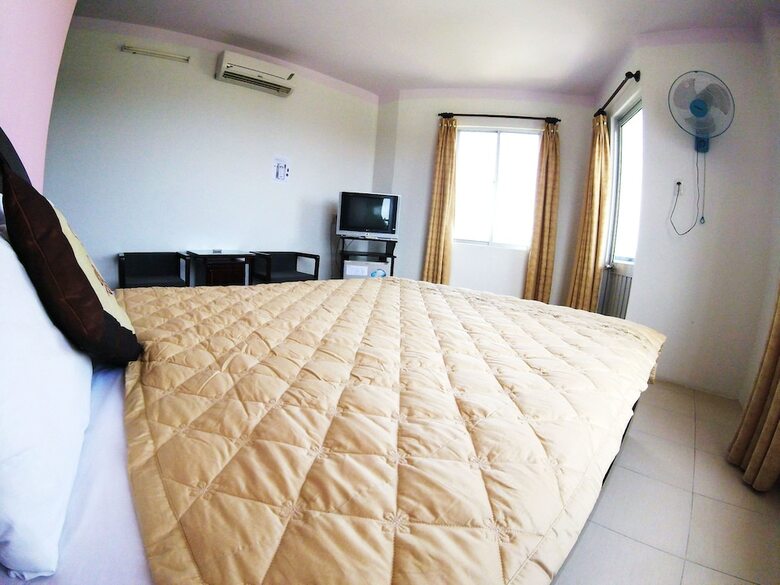Quyet Thang Doc Let Hotel