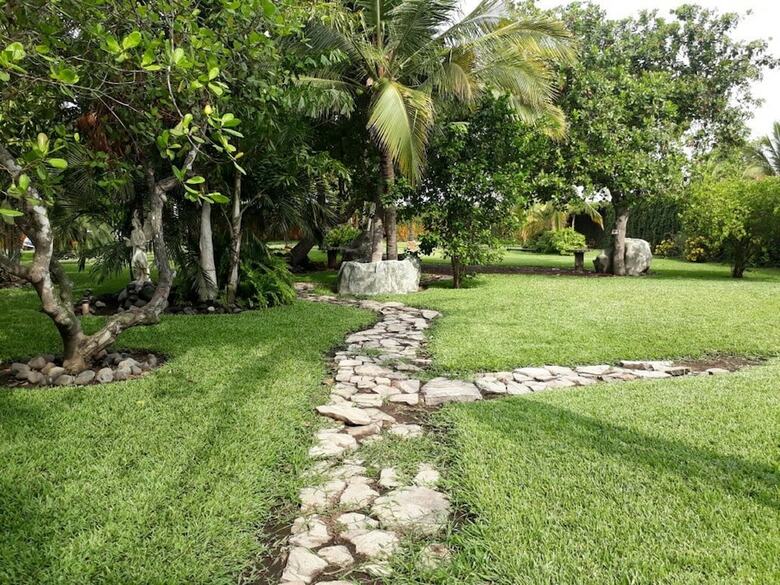 Mi Paraiso Hotel & Resort