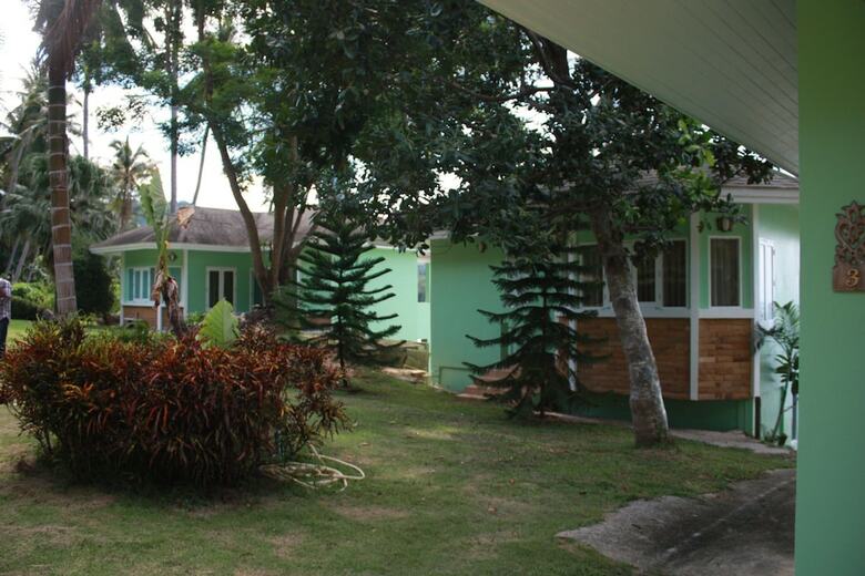 Hotel Green Lay Resort