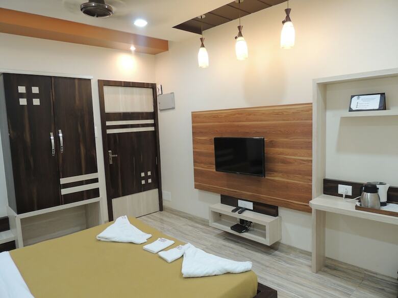 Hotel Kashish International