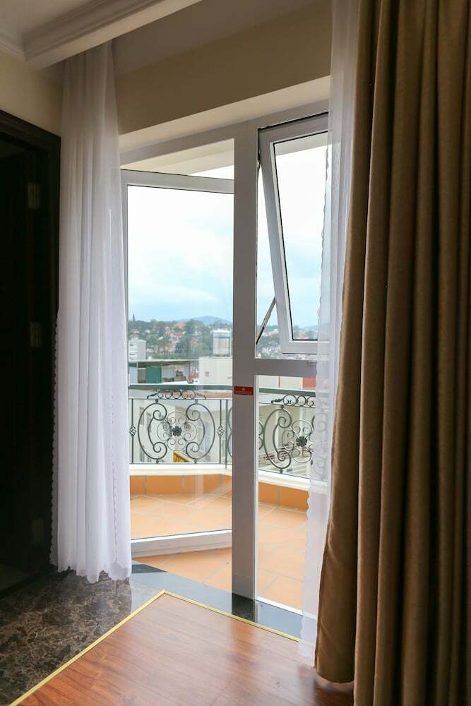 Iris Dalat Hotel