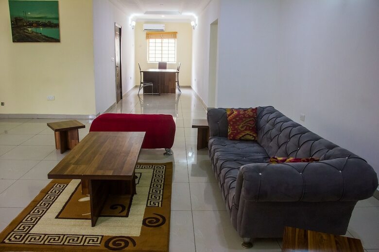 Ken Kol Apartments And Suites