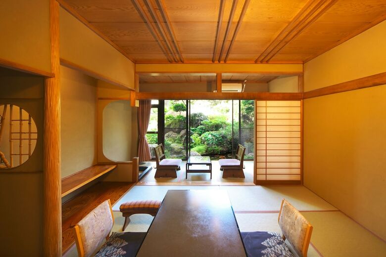 Meitei No Yado Hotel Koushien