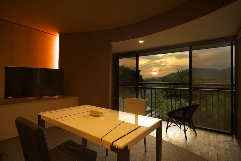 Meitei No Yado Hotel Koushien