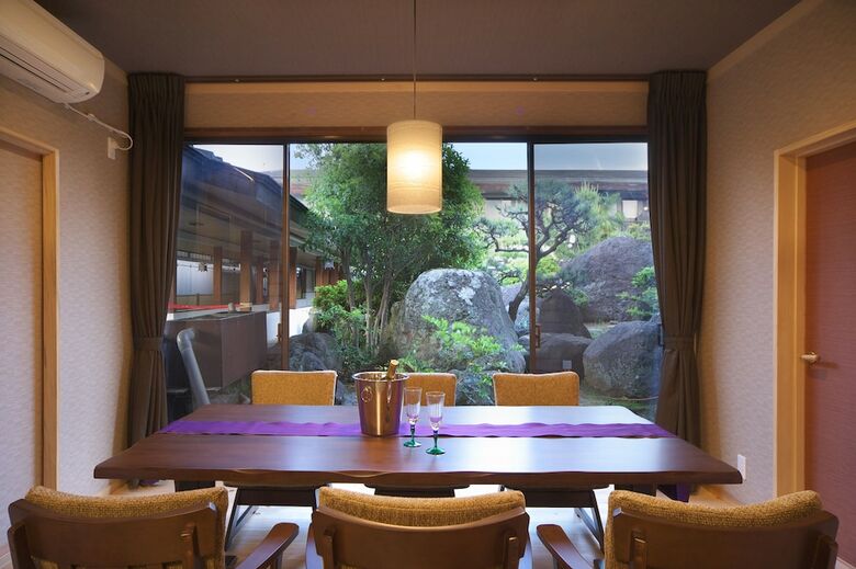 Meitei No Yado Hotel Koushien