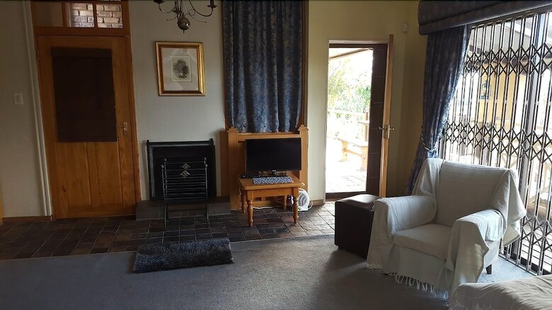 Bed & Breakfast Autumn Breeze Manor