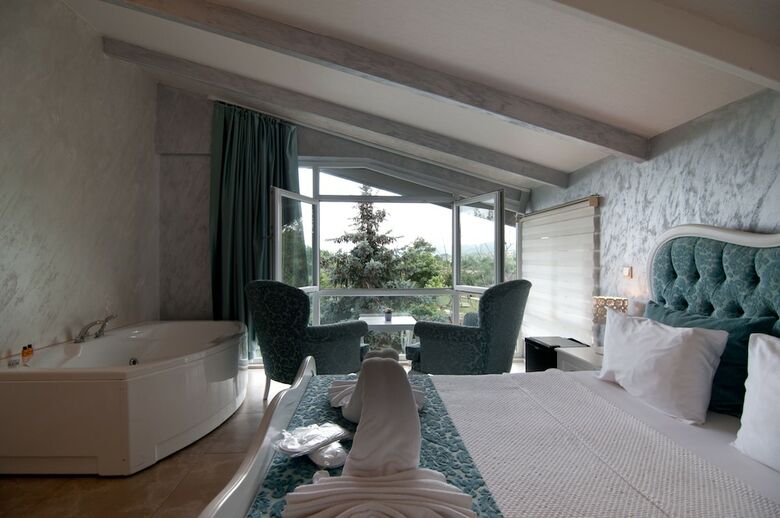A?va Nehir Evi Butik Hotel