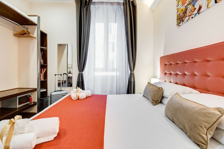 Hotel Lhr Coliseum B&B
