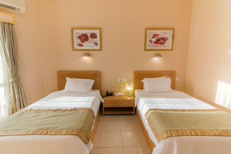 Hotel Tolip Family Club Borg El Arab