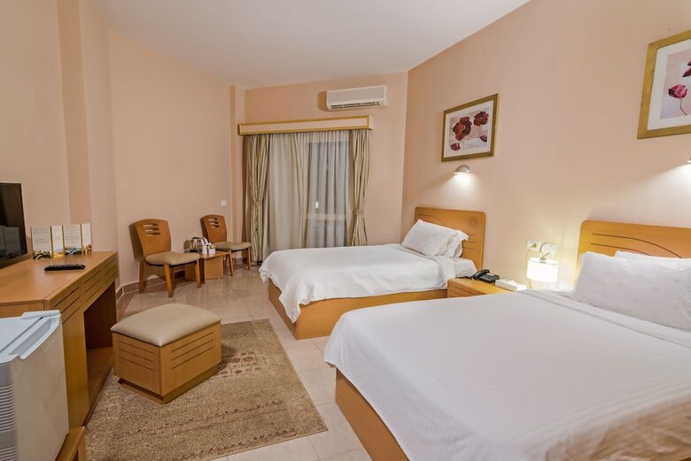 Hotel Tolip Family Club Borg El Arab