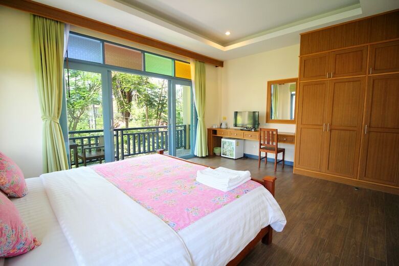 Hotel Baan Patcharintorn Samui