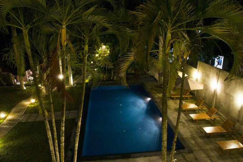 Apartamento Bumi Aditya Hotel