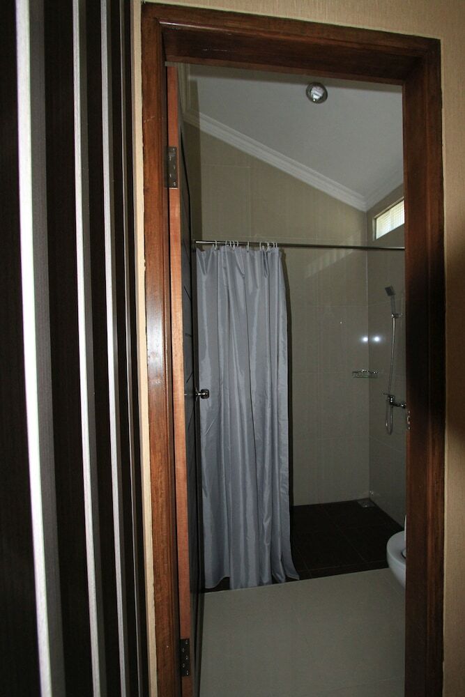 Apartamento Bumi Aditya Hotel