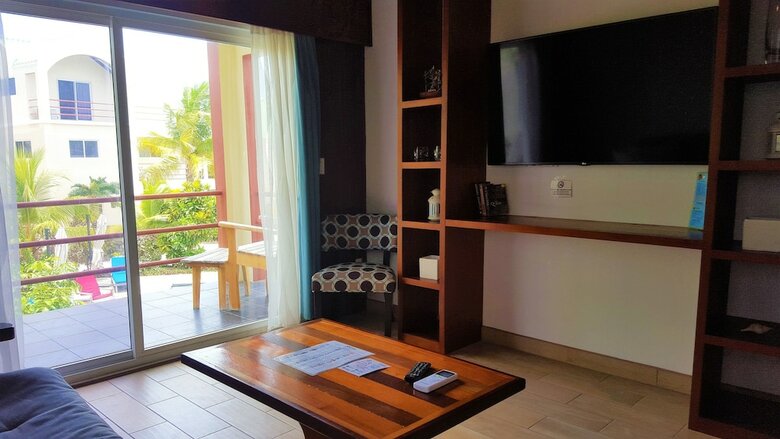Tres Cocos Resort