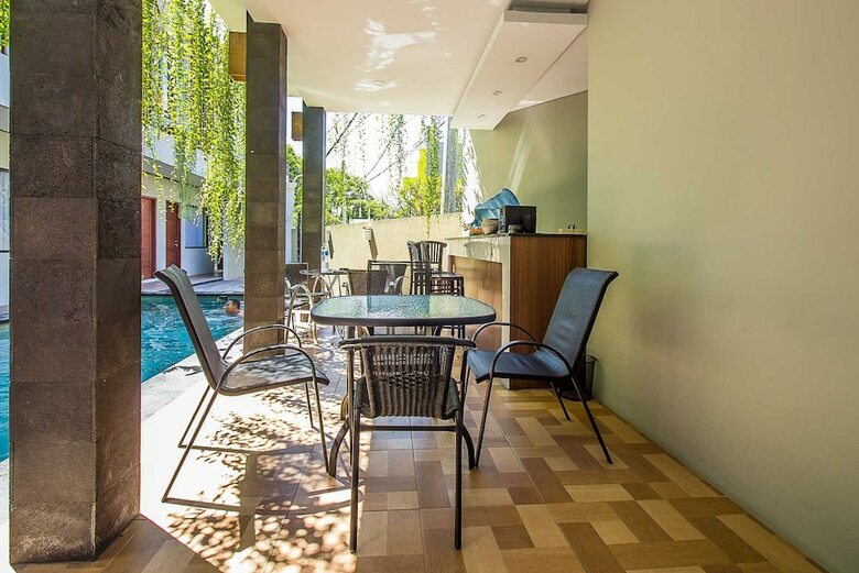 Hotel Tri Homestay Kuta