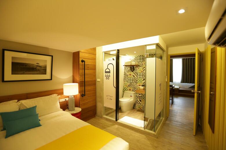 Nandha Hotel