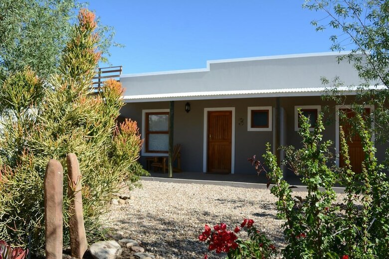 Bed & Breakfast Travellers Rest