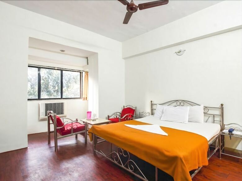 Evergreen Hotel