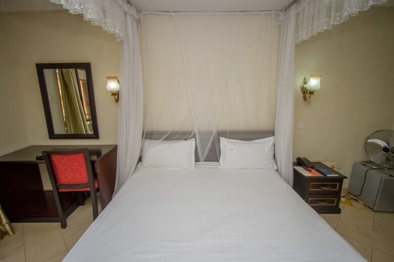 Tristar Hotel