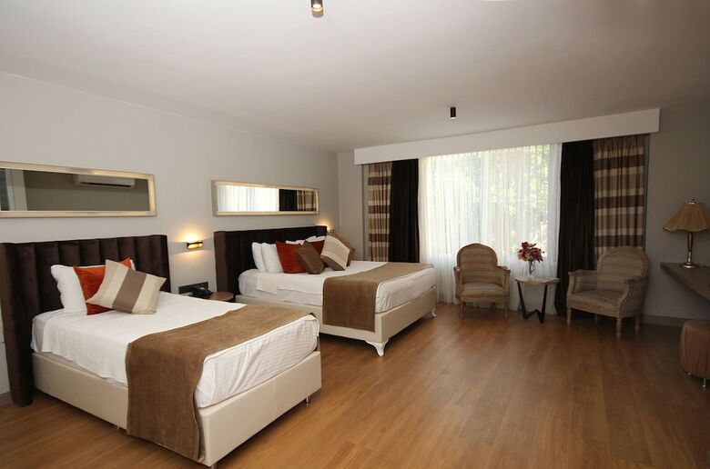 Nobel Hotel