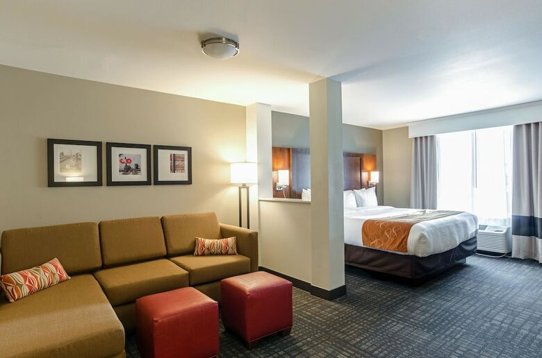 Hotel Comfort Suites Loveland