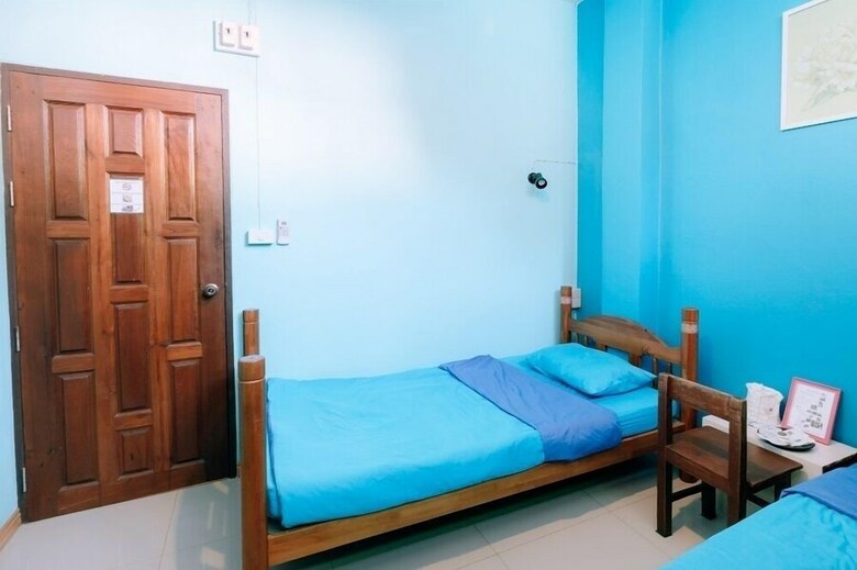 Hotel At Phra Sing