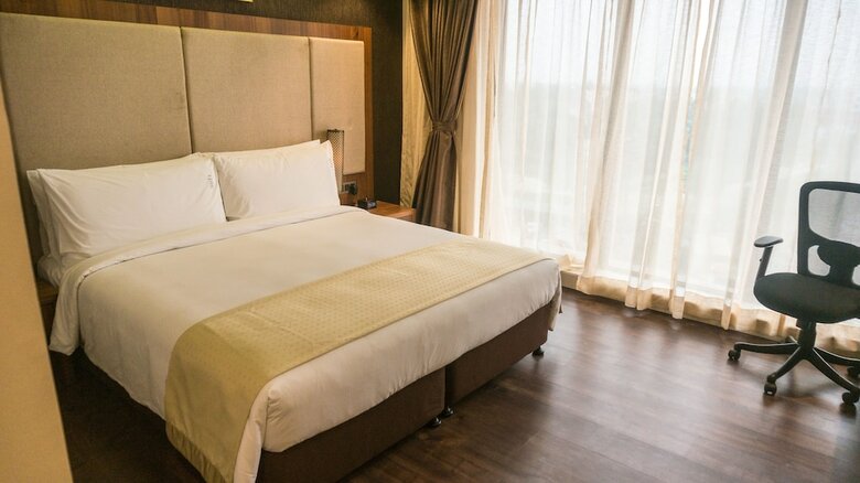 Hotel Holiday Inn Kolkata Airport
