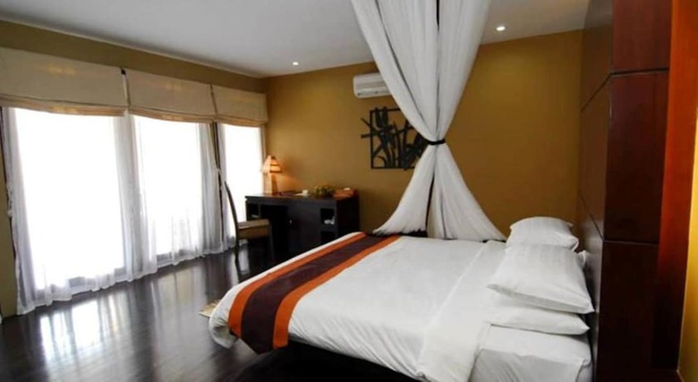 Hotel Bay Of Bengal Resort
