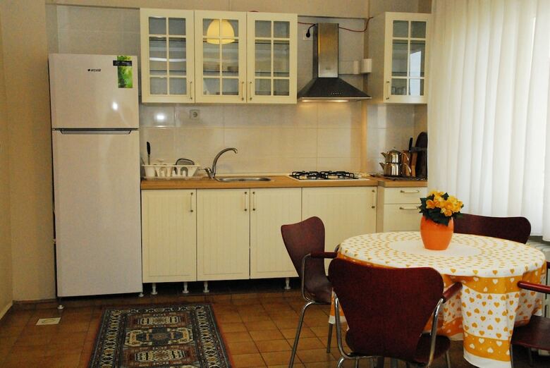 Vip Apart Hotel