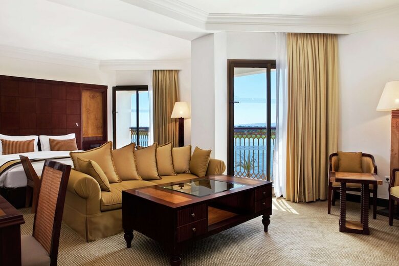 Hotel Hilton Luxor Resort & Spa