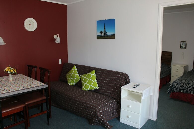 Papakura Pioneer Motor Lodge And Motel