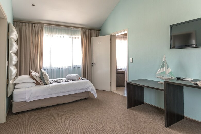 Swakopmund Sands Hotel & Cottage