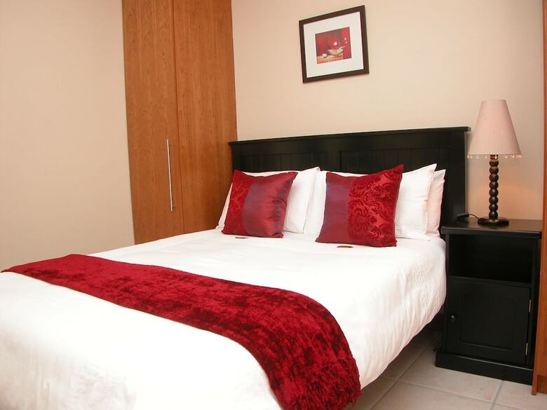 Apartamentos Keret Accommodation